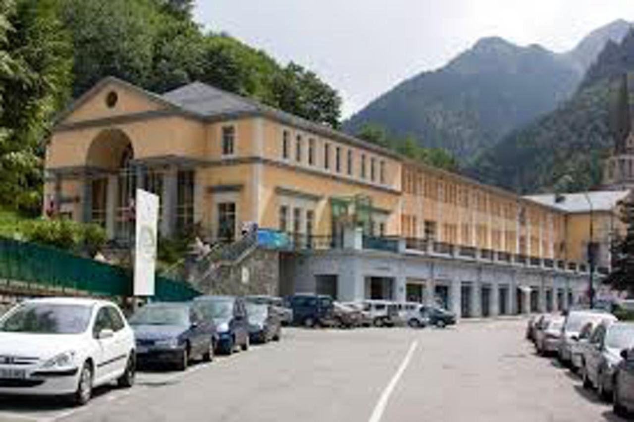 Appartement Charmant A Cauterets 27 M² Vue Sur La Ville Exterior photo